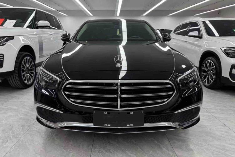 Used Mercedes-Benz E-Class 2023 E 300 L Luxury Model Exterior 2