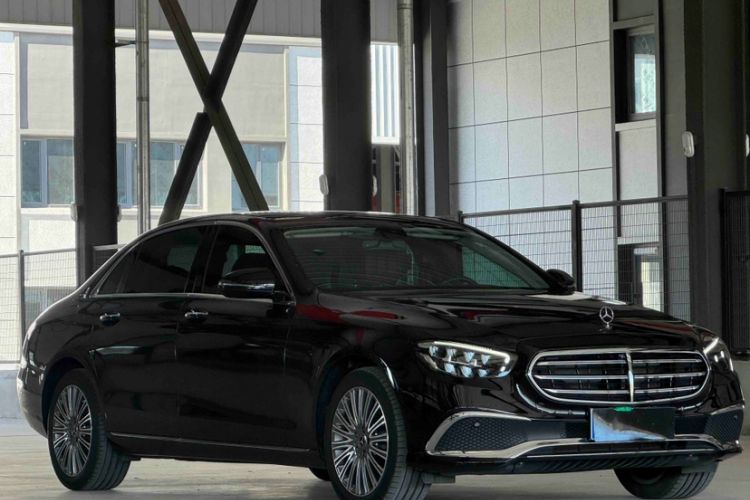 Used Mercedes-Benz E-Class 2023 Updated E 300 L Fashion Edition Exterior 2