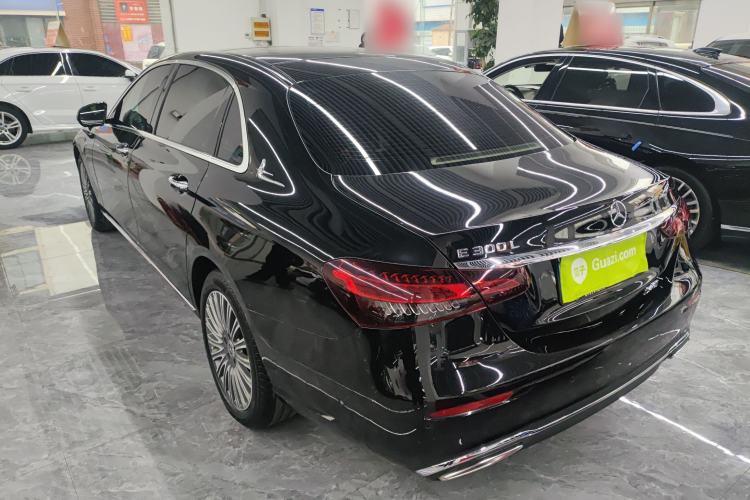 Used Mercedes-Benz E-Class 2023 Updated E 300 L Fashion Edition Exterior 2