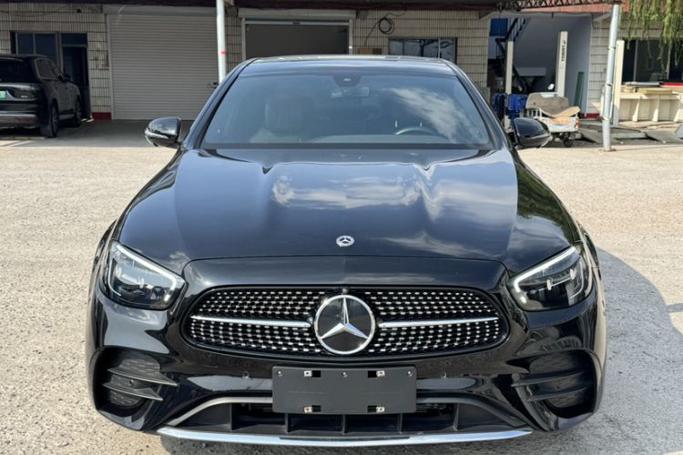 Used Mercedes-Benz E-Class 2023 E 300 L Sporty and Stylish Model Exterior 2