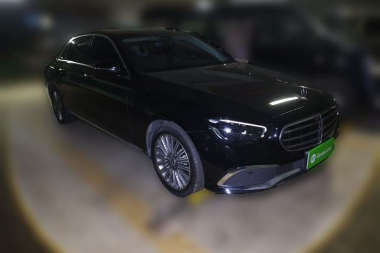 Used Mercedes-Benz E-Class 2023 Updated E 300 L Fashion Edition Exterior 2