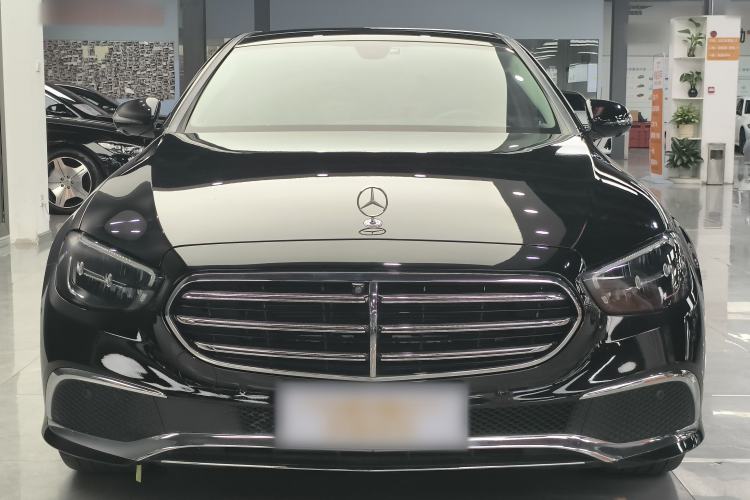 Used Mercedes-Benz E-Class 2023 Updated E 300 L Fashion Edition Exterior 2