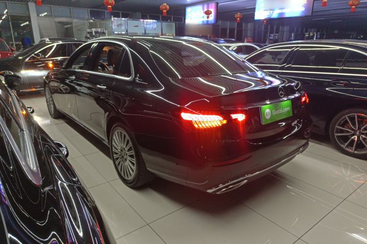 Used Mercedes-Benz E-Class 2023 Updated E 300 L Luxury Edition Exterior 3