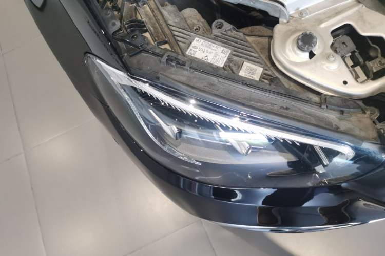 Used Mercedes-Benz E-Class 2023 E 300 L Sport Luxury Edition Exterior 3