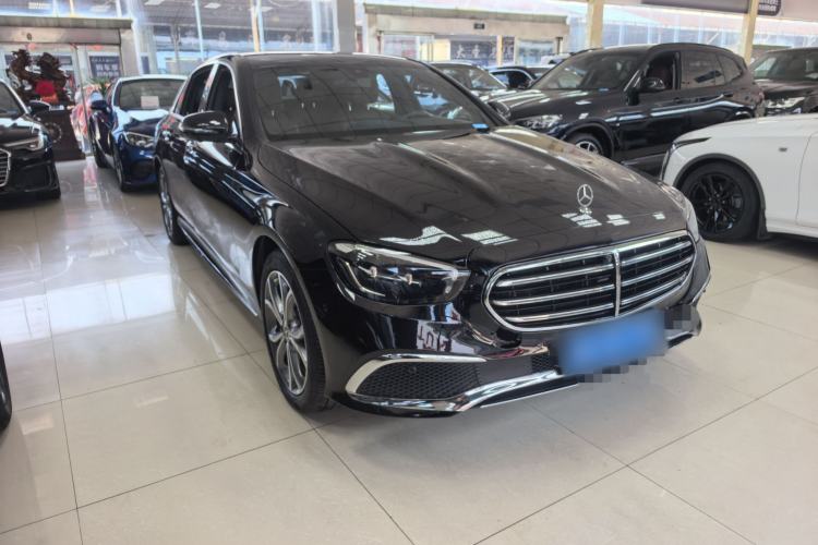 Used Mercedes-Benz E-Class 2023 E 300 L Sporty and Stylish Model Exterior 3