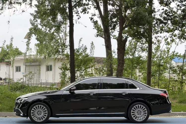 Used Mercedes-Benz E-Class 2023 E 300 L Stylish Model Exterior 3