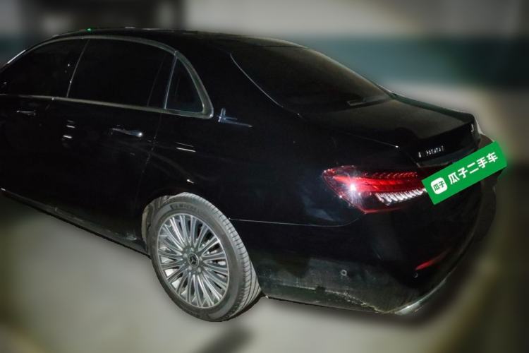 Used Mercedes-Benz E-Class 2023 Updated E 300 L Luxury Edition Exterior 3