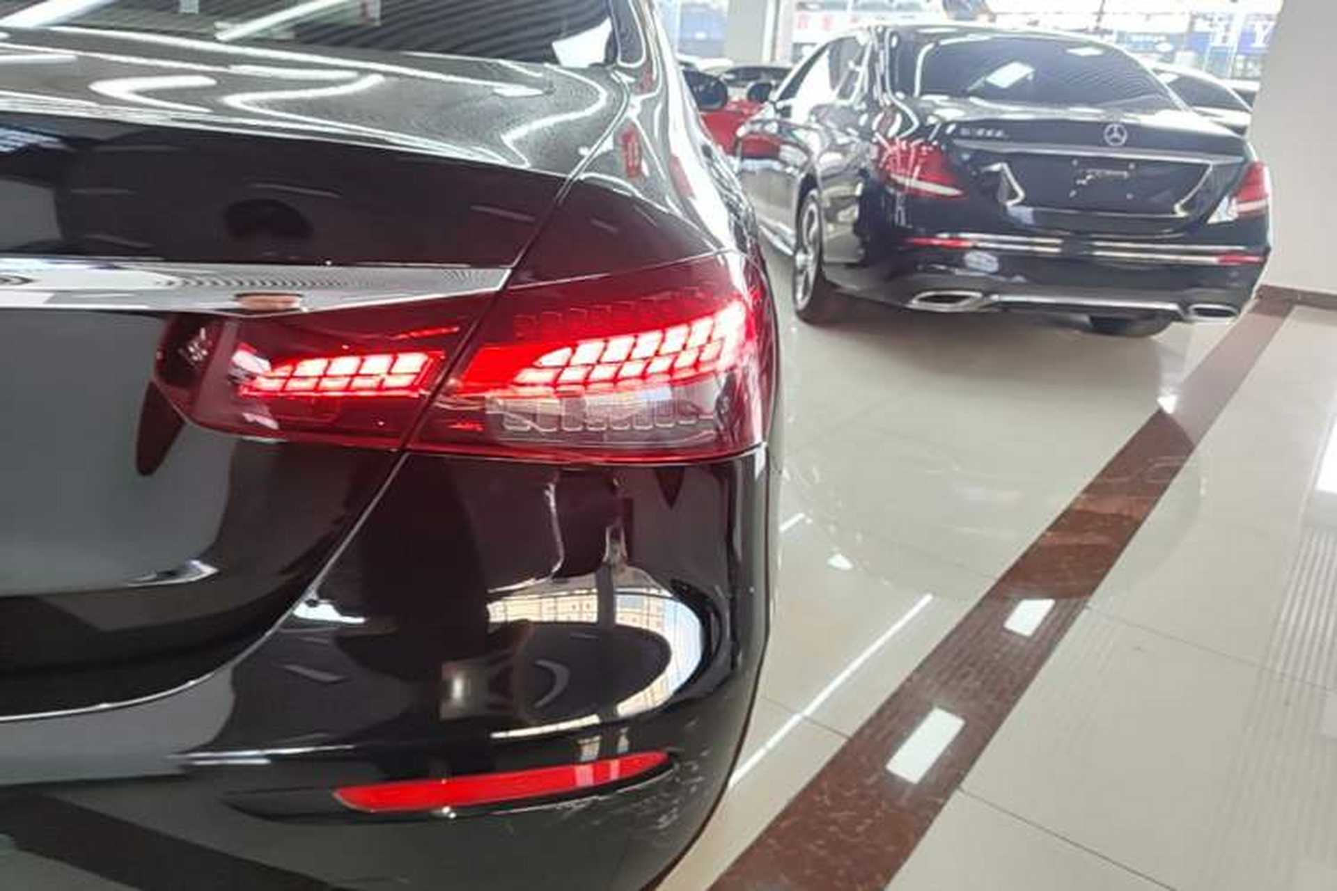 Used Mercedes-Benz E-Class 2023 Facelift E 260 L Exterior 3