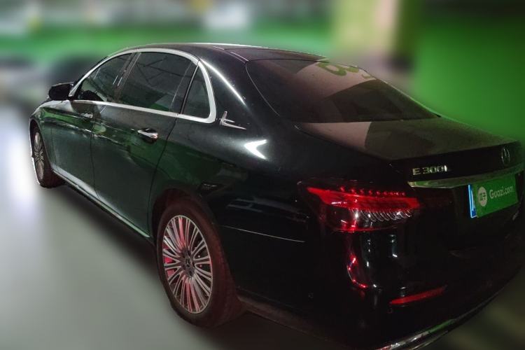 Used Mercedes-Benz E-Class 2023 E 300 L Luxury Model Exterior 3