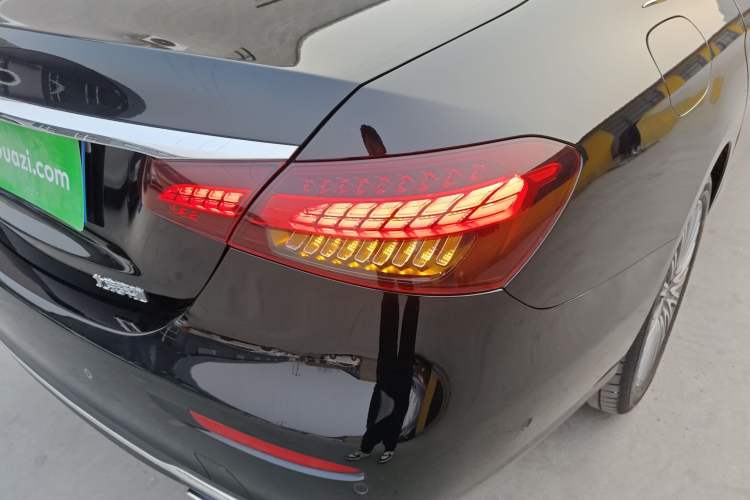 Used Mercedes-Benz E-Class 2023 E 300 L Stylish Model Exterior 3