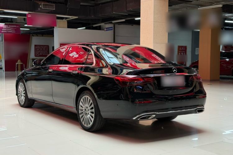 Used Mercedes-Benz E-Class 2023 Updated E 300 L Luxury Edition Exterior 3