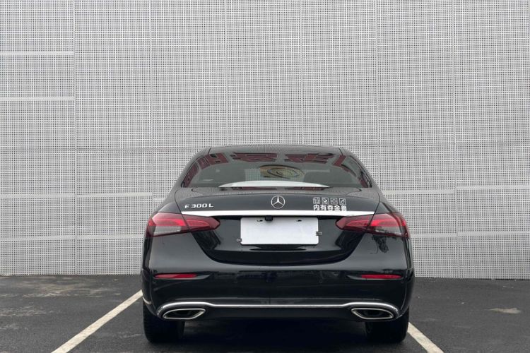 Used Mercedes-Benz E-Class 2023 E 300 L Luxury Model Exterior 3