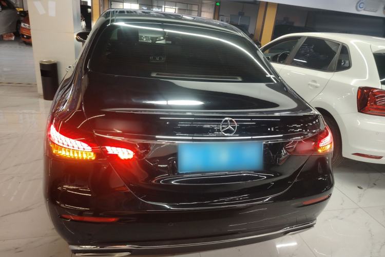 Used Mercedes-Benz E-Class 2023 Updated E 300 L Luxury Edition Exterior 4