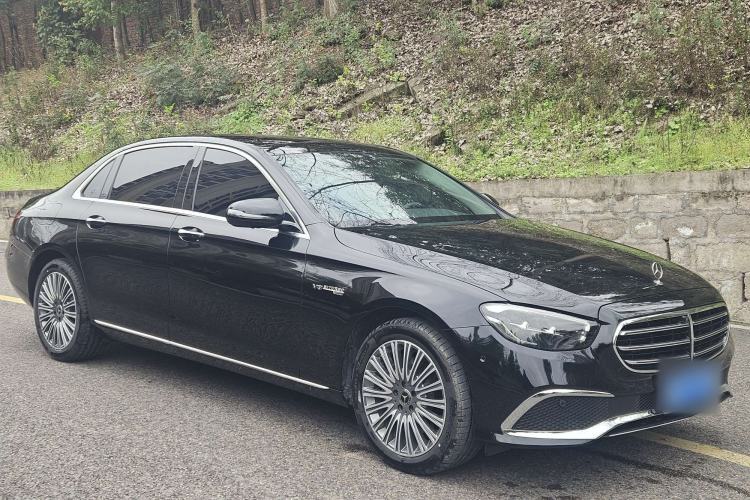 Used Mercedes-Benz E-Class 2023 Updated E 300 L Luxury Edition Exterior 4