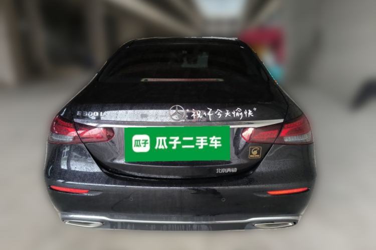 Used Mercedes-Benz E-Class 2023 Updated E 300 L Fashion Edition Exterior 4