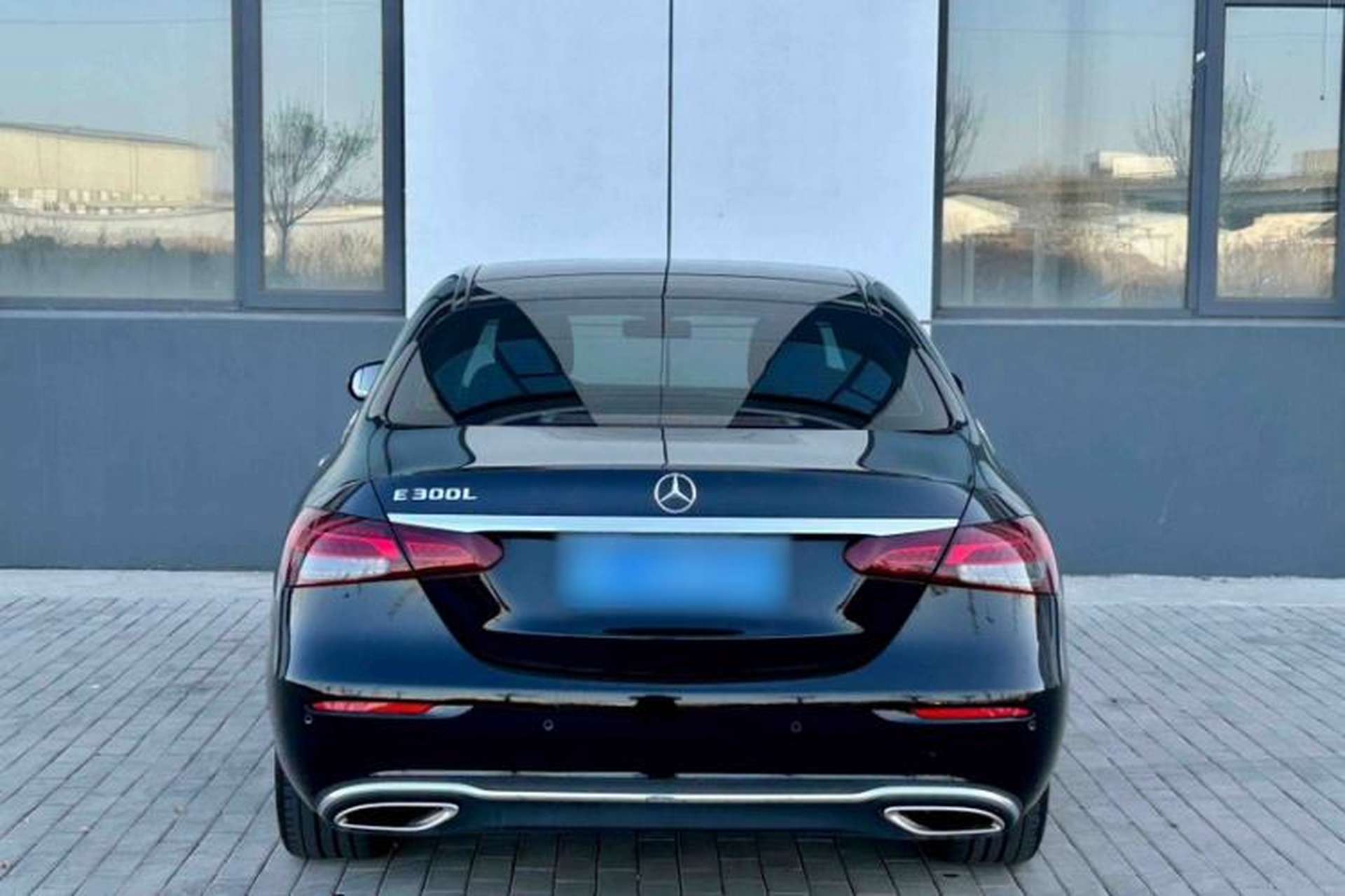 Used Mercedes-Benz E-Class 2023 E 300 L Stylish Model Exterior 4