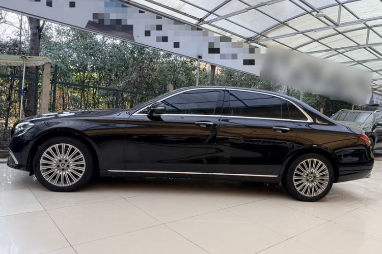 Used Mercedes-Benz E-Class 2023 E 300 L Stylish Model Exterior 4