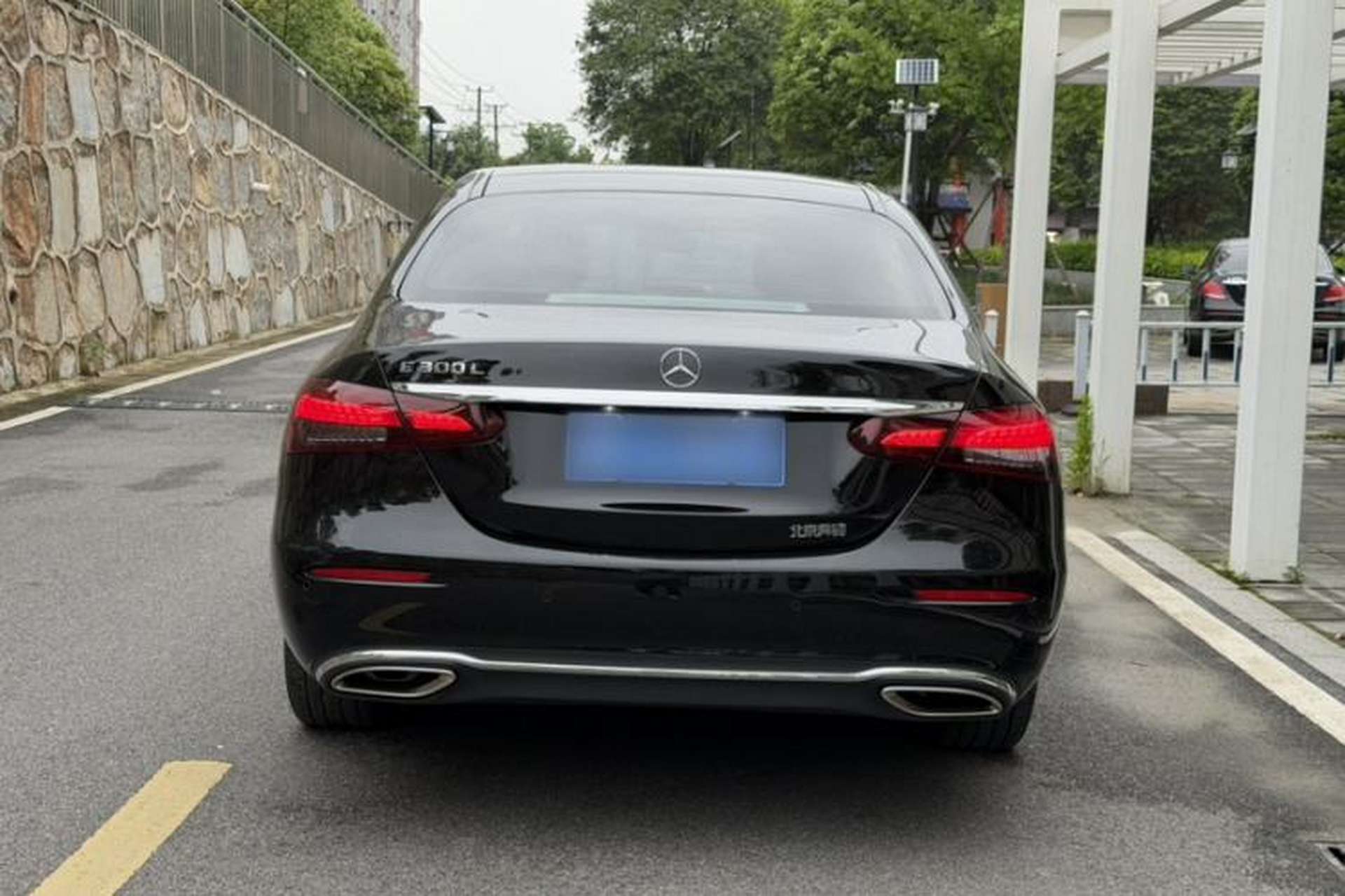 Used Mercedes-Benz E-Class 2023 Updated E 300 L Fashion Edition Exterior 4