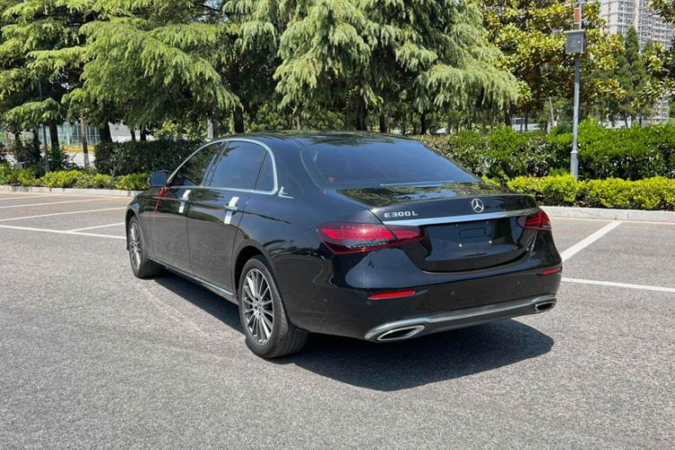 Used Mercedes-Benz E-Class 2023 E 260 L Exterior 4