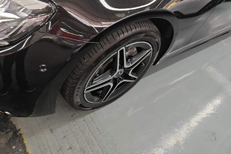 Used Mercedes-Benz E-Class 2023 E 300 Stylish Sports Edition Exterior 4