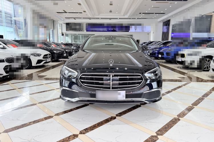 Used Mercedes-Benz E-Class 2023 Updated E 300 L Fashion Edition Exterior 4