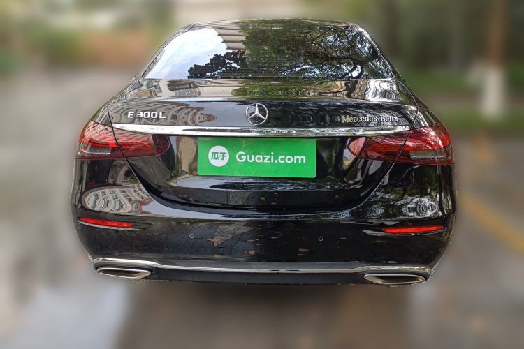Used Mercedes-Benz E-Class 2023 Facelift E 260 L Exterior 4