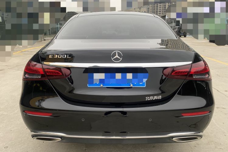 Used Mercedes-Benz E-Class 2023 Updated E 300 L Fashion Edition Exterior 4