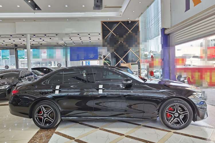 Used Mercedes-Benz E-Class 2023 E 300 Stylish Sports Edition Exterior 4