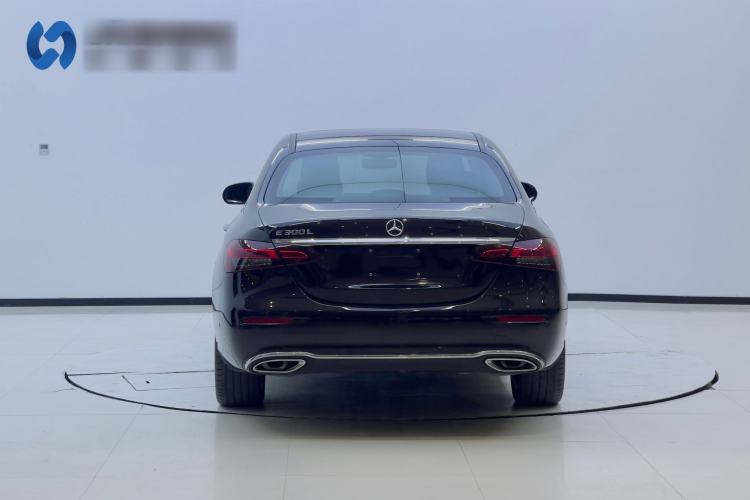 Used Mercedes-Benz E-Class 2023 Updated E 300 L Luxury Edition Exterior 4
