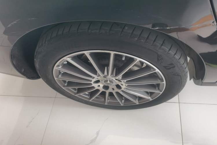 Used Mercedes-Benz E-Class 2023 E 260 L Exterior 5