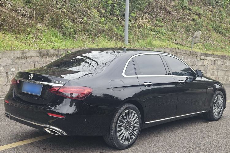 Used Mercedes-Benz E-Class 2023 Updated E 300 L Luxury Edition Exterior 5