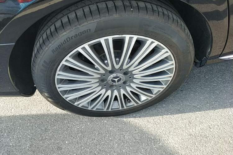Used Mercedes-Benz E-Class 2023 E 300 L Stylish Model Exterior 5
