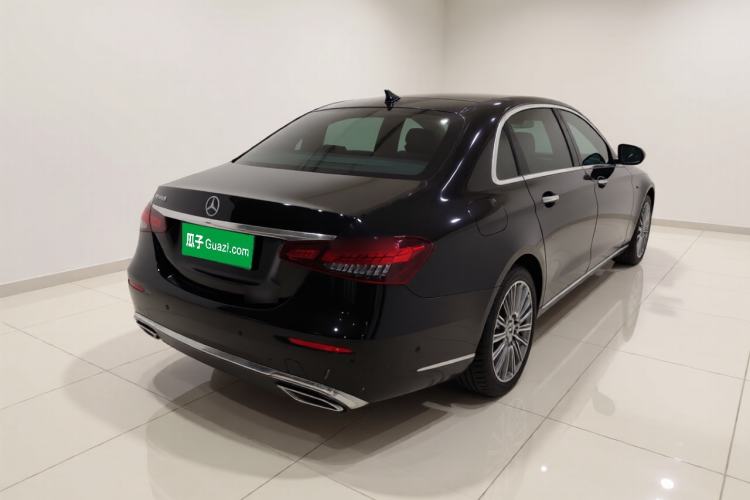 Used Mercedes-Benz E-Class 2023 E 300 L Luxury Model Exterior 5
