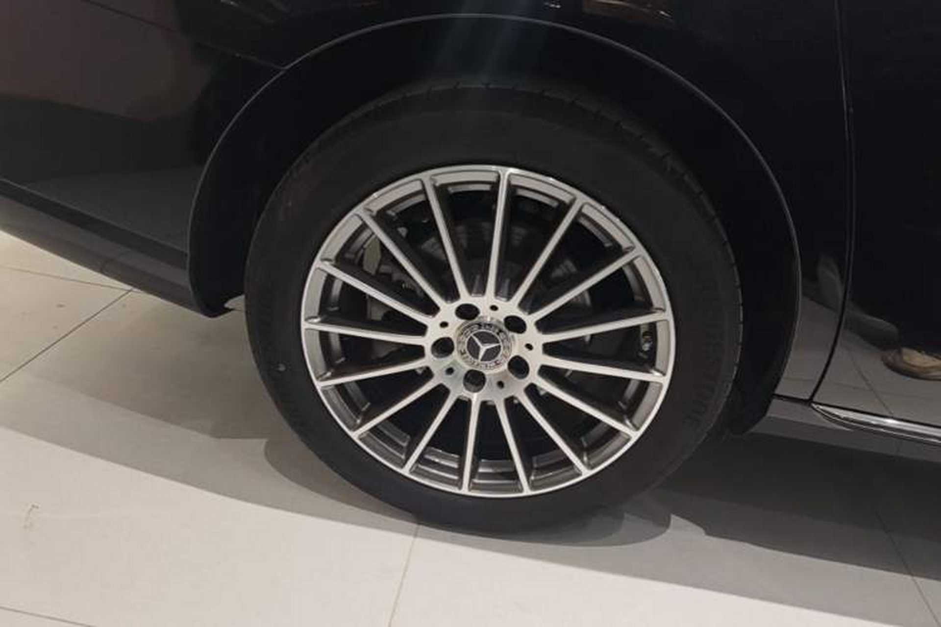 Used Mercedes-Benz E-Class 2023 Facelift E 260 L Exterior 5