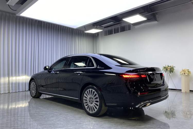 Used Mercedes-Benz E-Class 2023 E 300 L Stylish Model Exterior 5