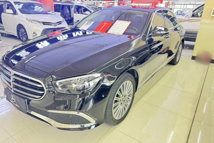 Used Mercedes-Benz E-Class 2023 Updated E 300 L Fashion Edition Exterior 5