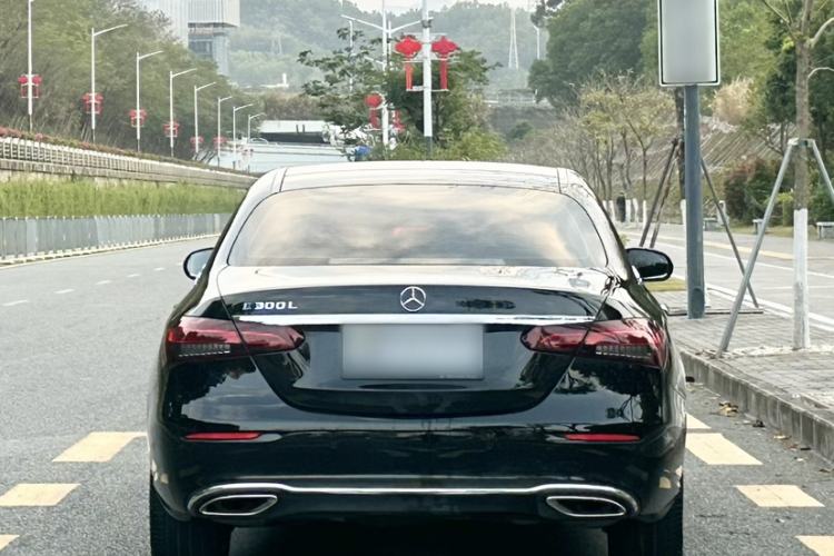 Used Mercedes-Benz E-Class 2023 Updated E 300 L Luxury Edition Exterior 5