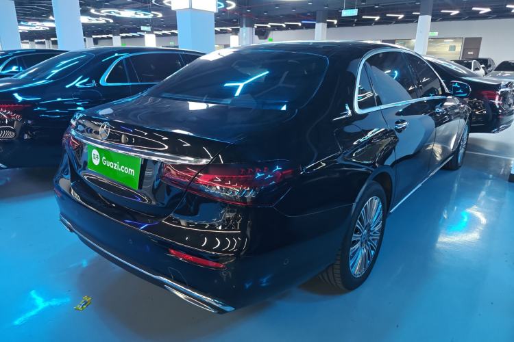 Used Mercedes-Benz E-Class 2023 Updated E 300 L Fashion Edition Exterior 5