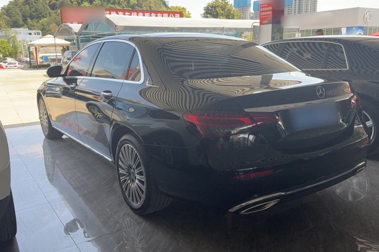 Used Mercedes-Benz E-Class 2023 Updated E 300 L Fashion Edition Exterior 5