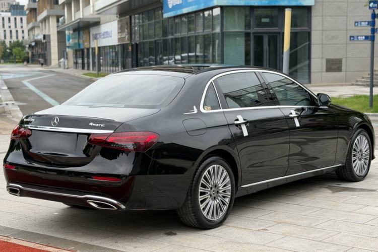 Used Mercedes-Benz E-Class 2023 Updated E 300 L Fashion Edition Exterior 5