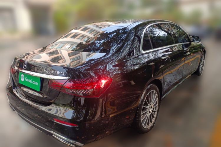 Used Mercedes-Benz E-Class 2023 Facelift E 260 L Exterior 5