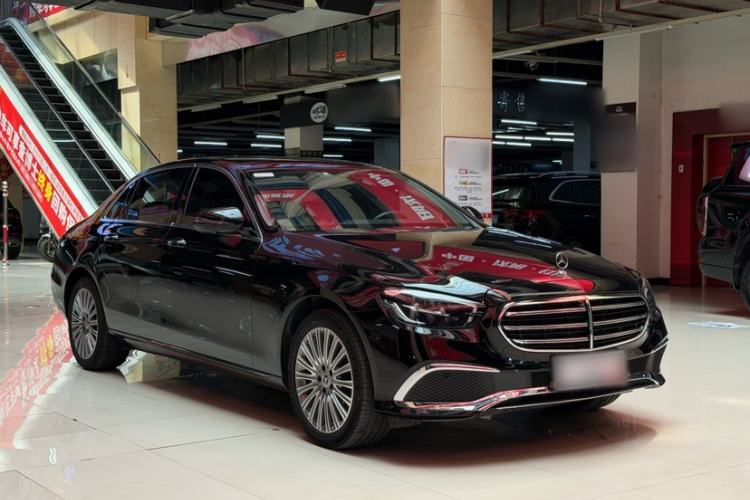 Used Mercedes-Benz E-Class 2023 Updated E 300 L Luxury Edition Exterior 5