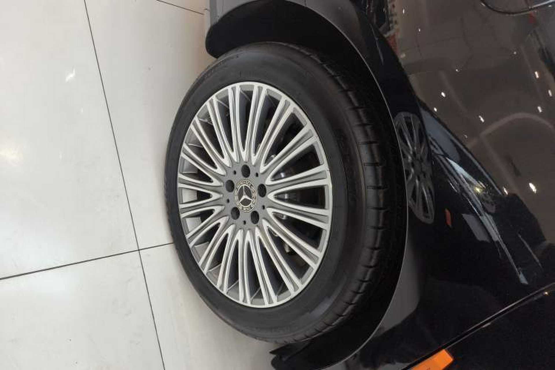 Used Mercedes-Benz E-Class 2023 E 300 L Stylish Model Exterior 5