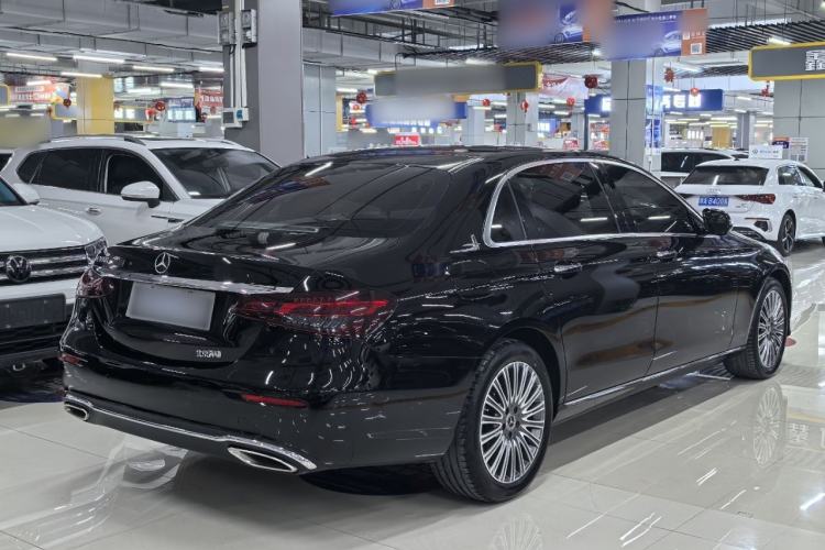 Used Mercedes-Benz E-Class 2023 E 300 L Luxury Model Exterior 5