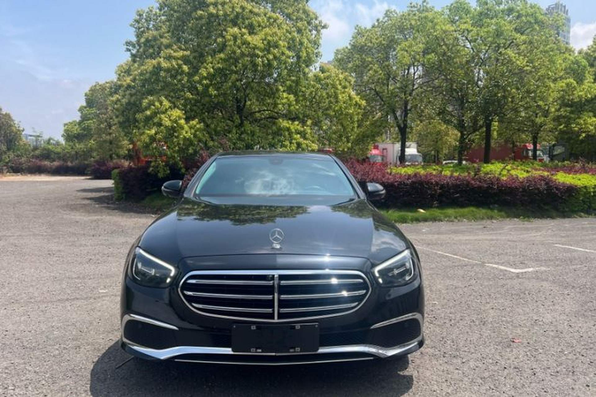 Used Mercedes-Benz E-Class 2023 Updated E 300 L Fashion Edition Exterior 5