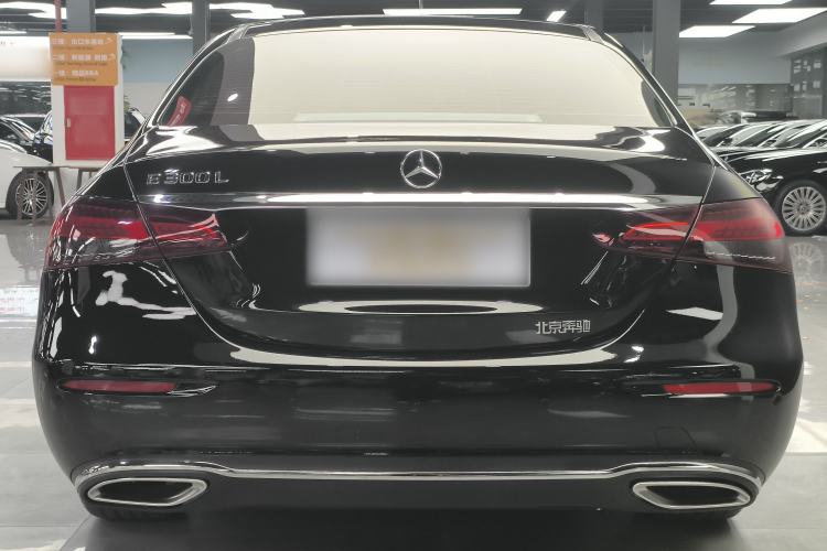 Used Mercedes-Benz E-Class 2023 Updated E 300 L Fashion Edition Exterior 5