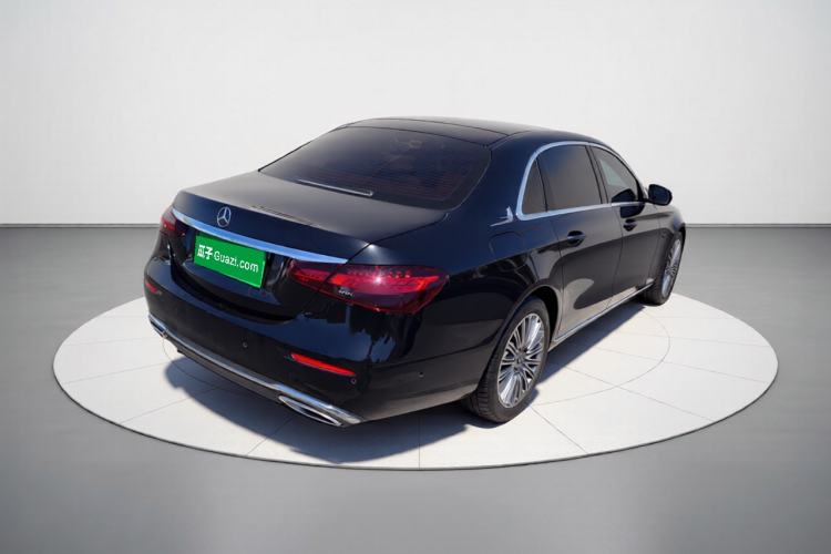 Used Mercedes-Benz E-Class 2023 Updated E 300 L Luxury Edition Exterior 5