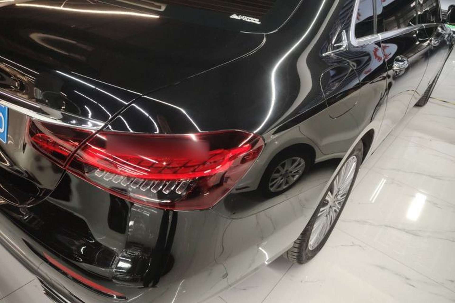Used Mercedes-Benz E-Class 2023 Updated E 300 L Luxury Edition Exterior 6