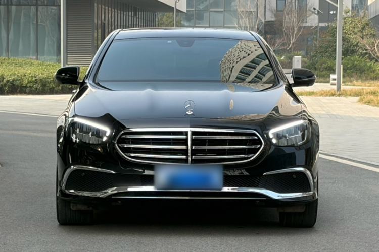 Used Mercedes-Benz E-Class 2023 E 300 L Sporty and Stylish Model Exterior 6
