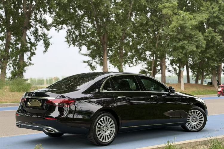 Used Mercedes-Benz E-Class 2023 E 300 L Stylish Model Exterior 6